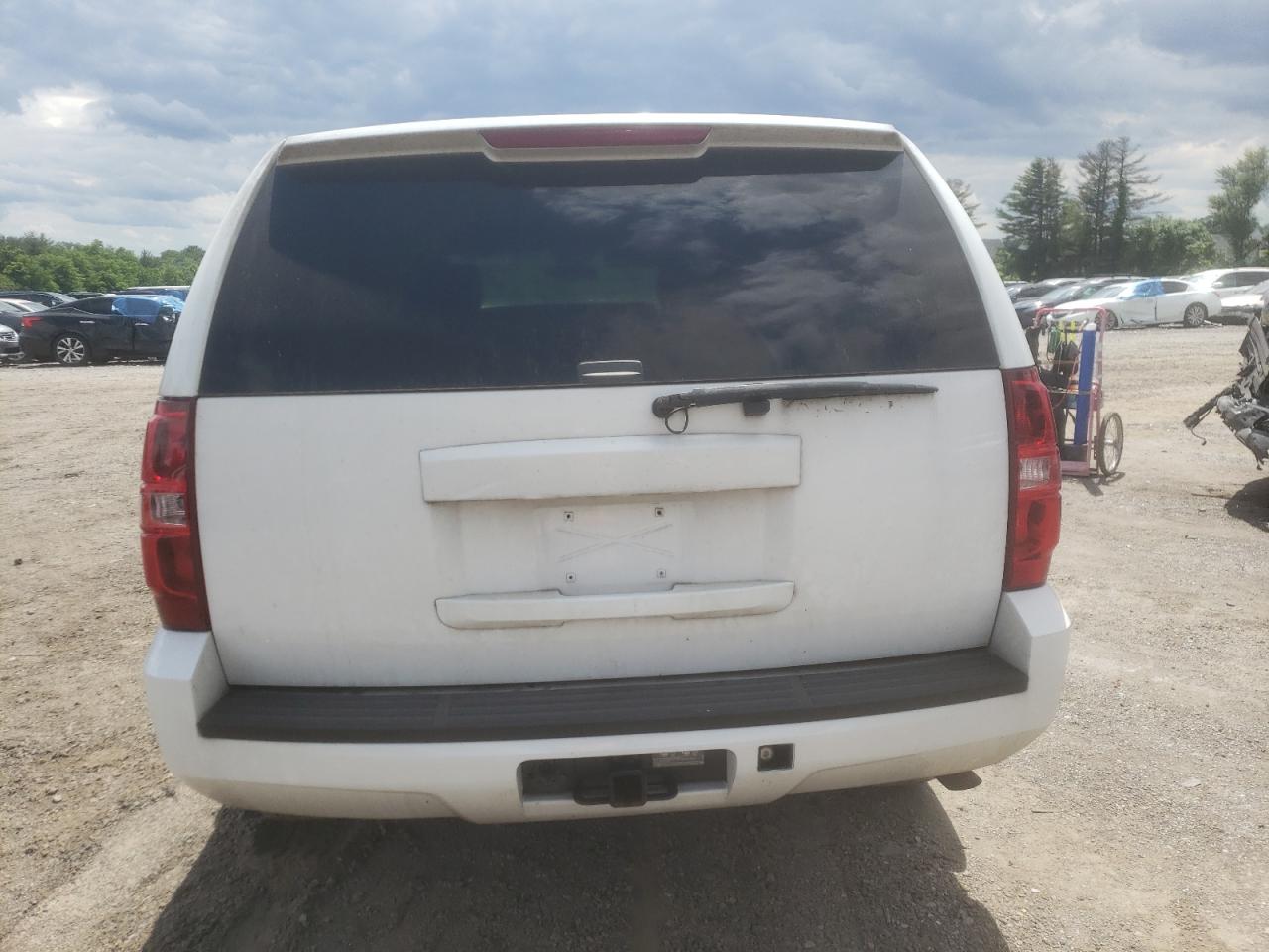 1GNUKAE06AR271014 2010 Chevrolet Tahoe K1500 Ls
