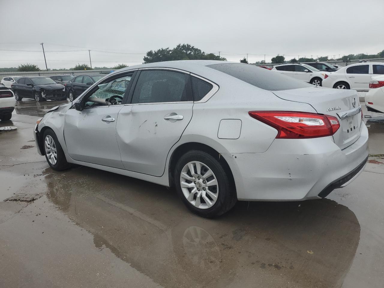 2017 Nissan Altima 2.5 vin: 1N4AL3AP9HN351924