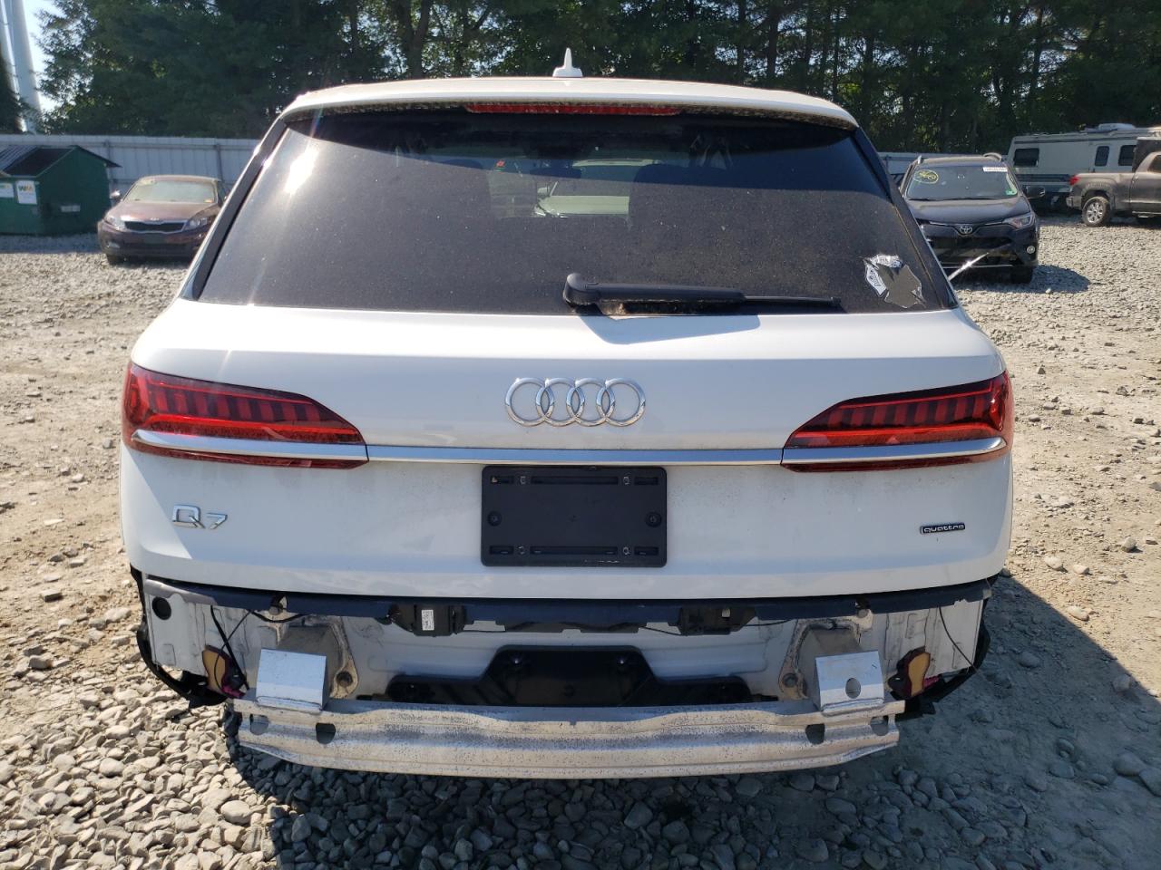 WA1AXAF74MD022604 2021 Audi Q7 Premium