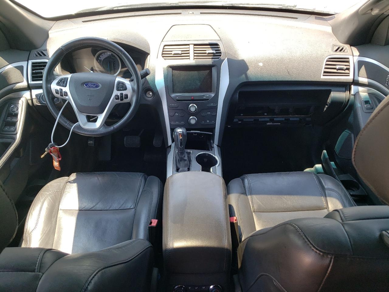 1FM5K8D80FGB45047 2015 Ford Explorer Xlt