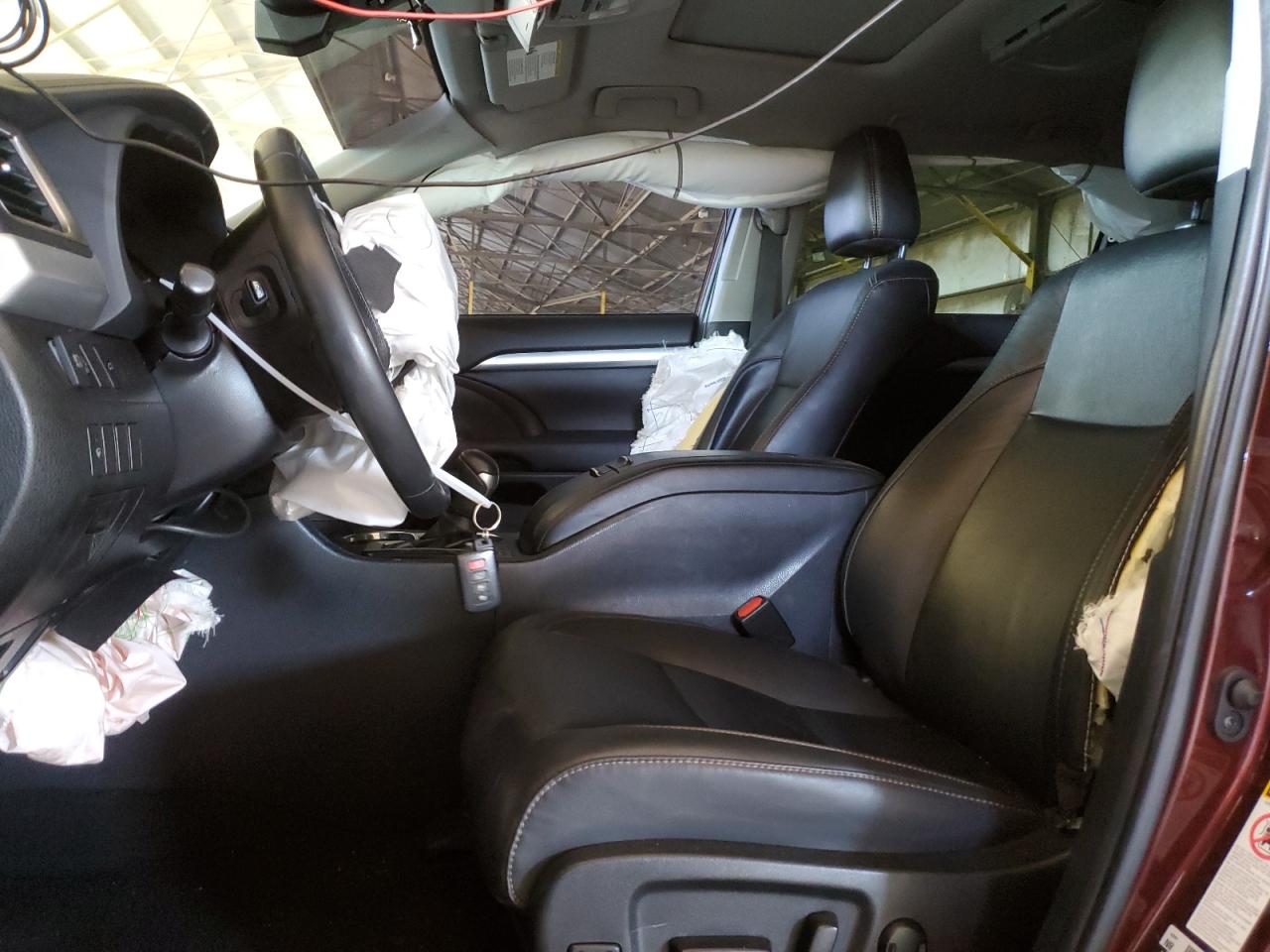 5TDKZRFH3KS355972 2019 Toyota Highlander Se