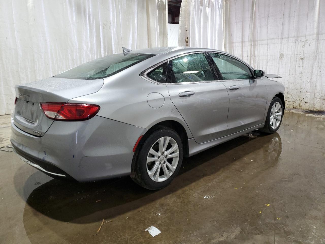 2015 Chrysler 200 Limited vin: 1C3CCCAB5FN696845