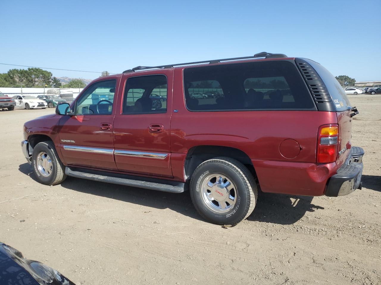 1GKFK16T82J256934 2002 GMC Yukon Xl K1500