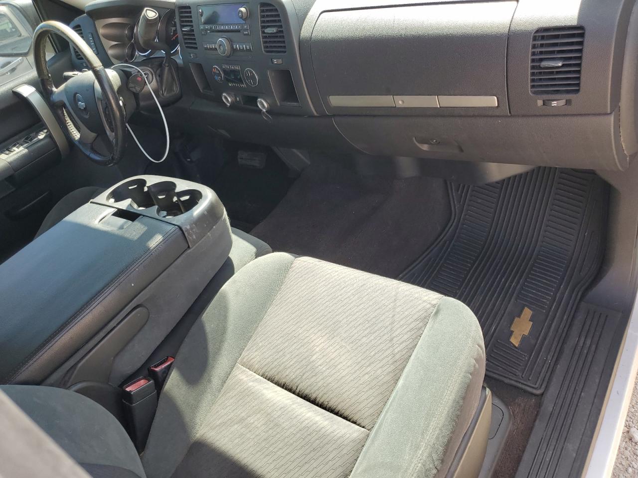 2GCEC29J991118151 2009 Chevrolet Silverado C1500 Lt