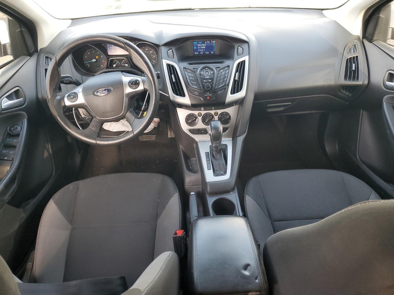 1FADP3F21EL219181 2014 Ford Focus Se