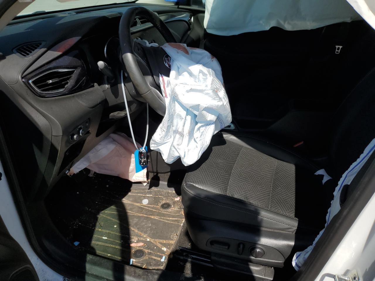 KL4MMFSL4NB065052 2022 Buick Encore Gx Essence