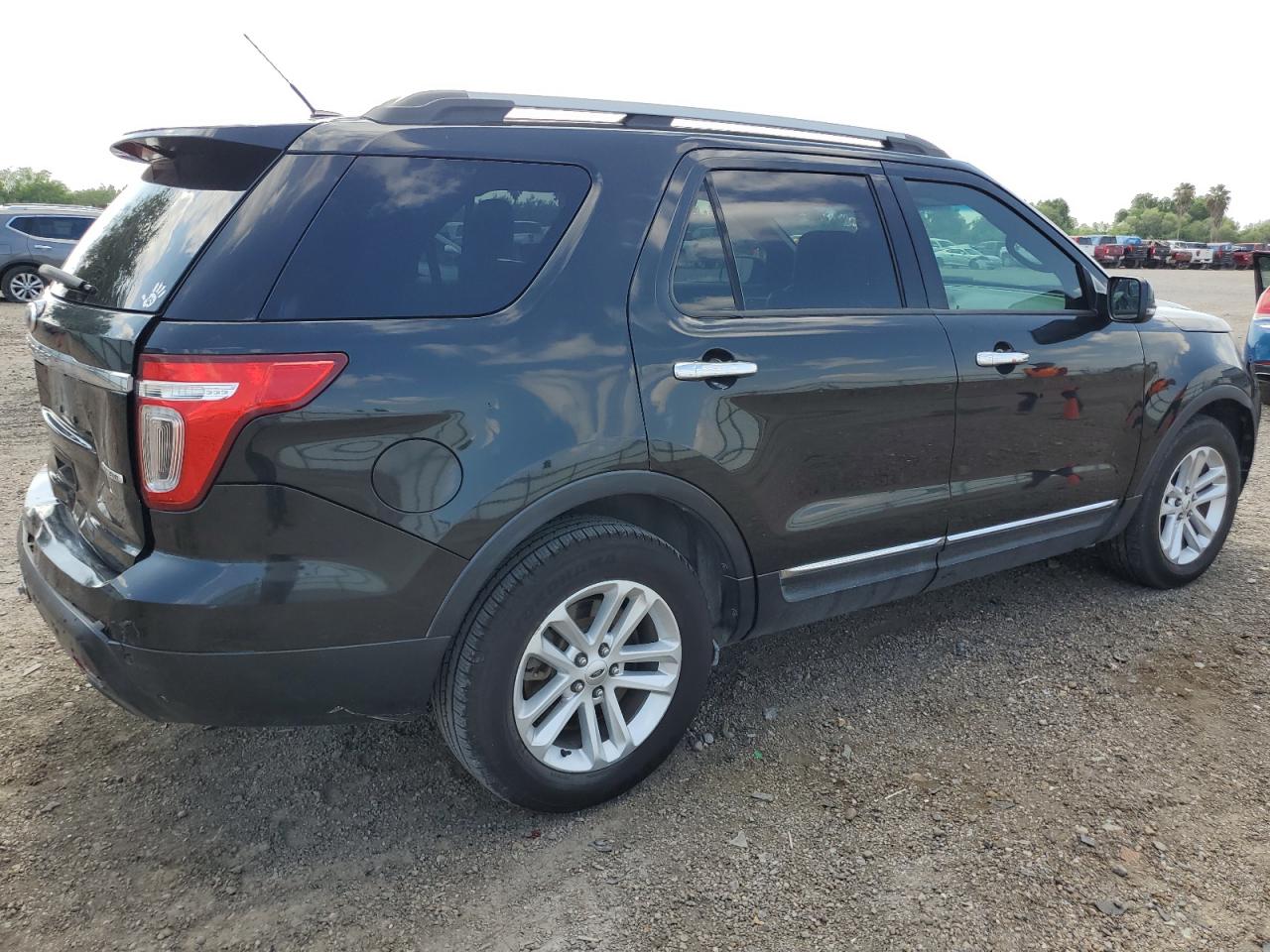 1FM5K7D81FGB30857 2015 Ford Explorer Xlt