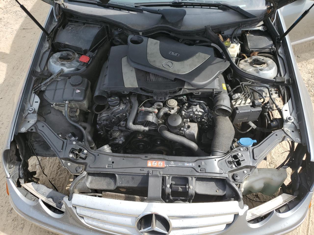 WDBTJ56H69F264899 2009 Mercedes-Benz Clk 350