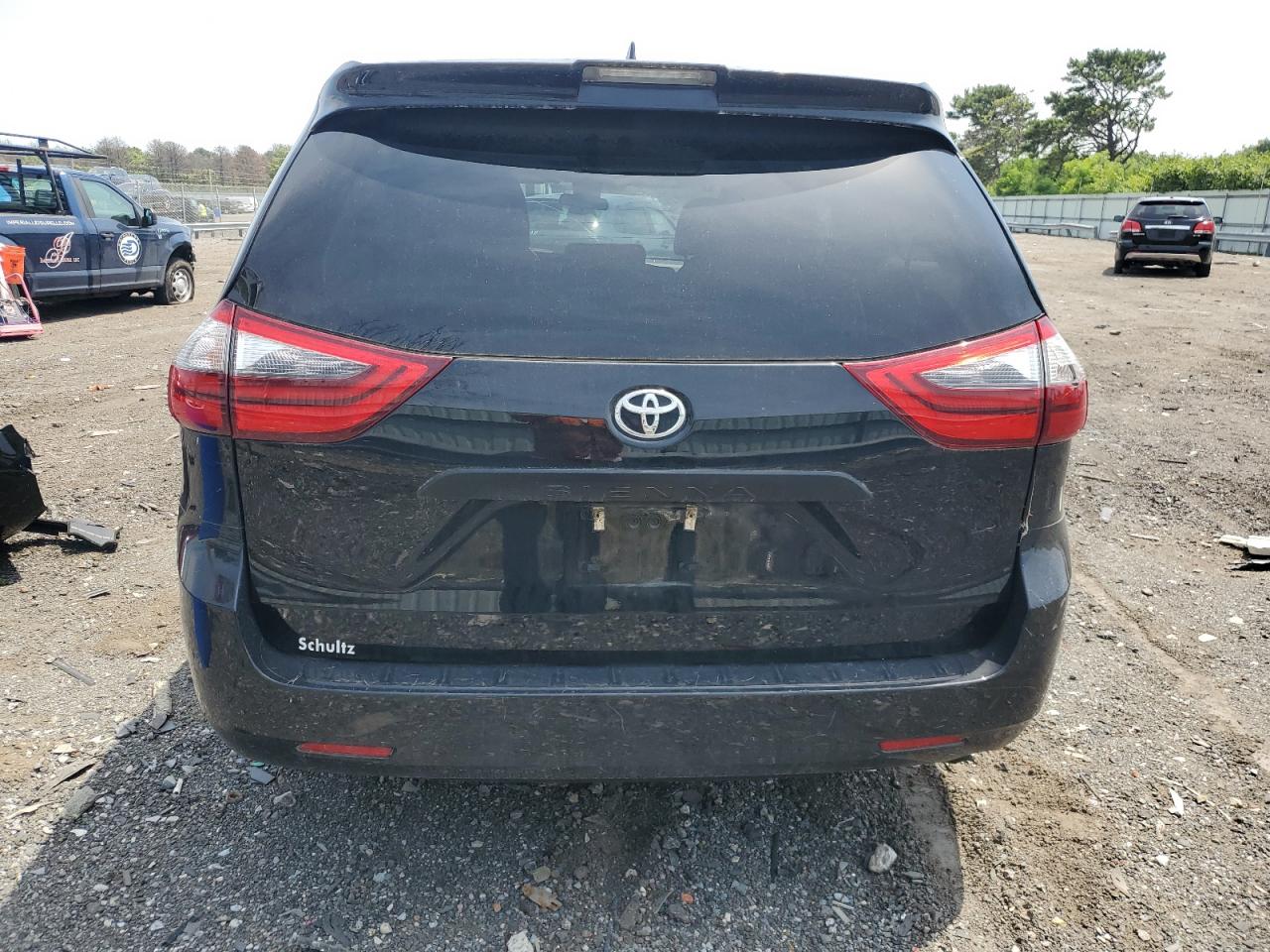 5TDZZ3DC3LS069320 2020 Toyota Sienna L