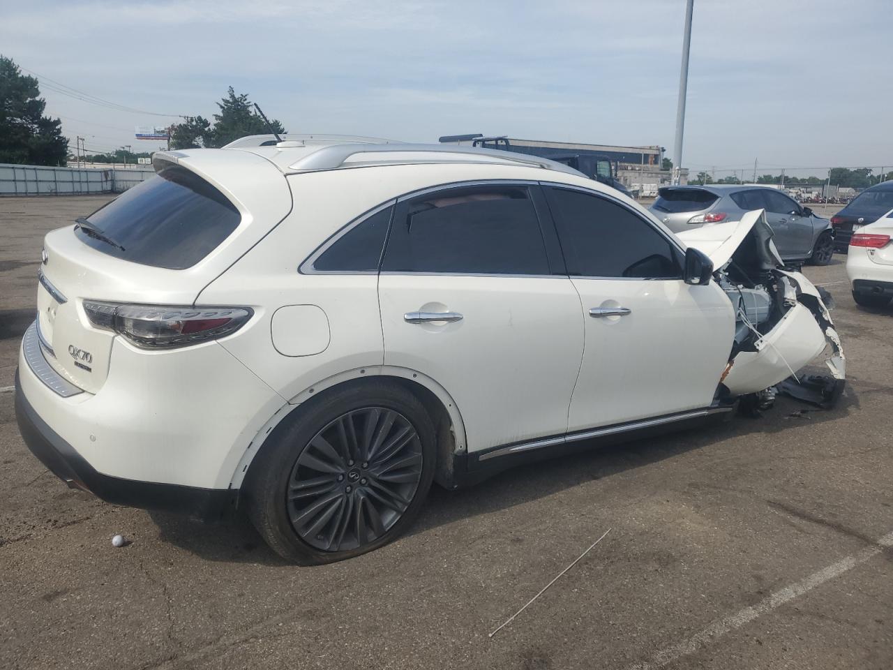 2017 Infiniti Qx70 vin: JN8CS1MU9HM141751