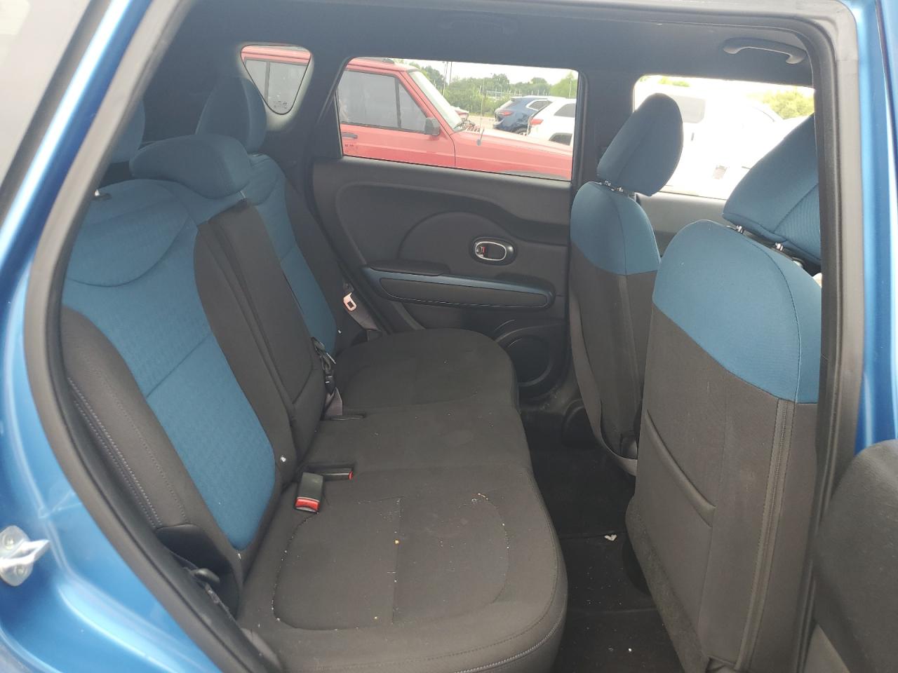 KNDJP3A58F7217890 2015 Kia Soul +