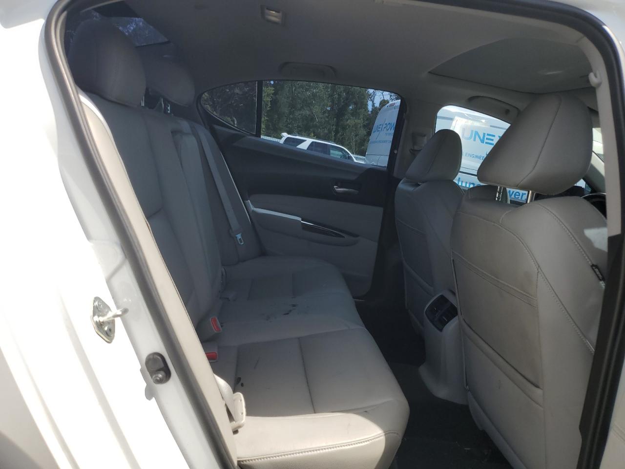 19UUB2F34GA004275 2016 Acura Tlx