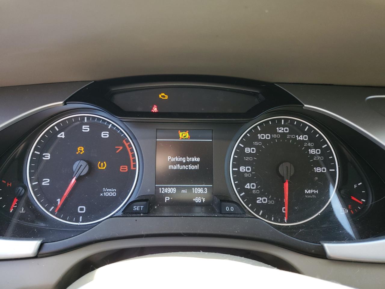 WAUKFAFL7BN005486 2011 Audi A4 Prestige