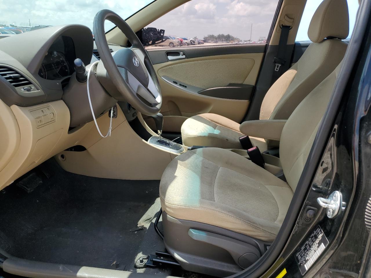 KMHCT4AE9DU306095 2013 Hyundai Accent Gls