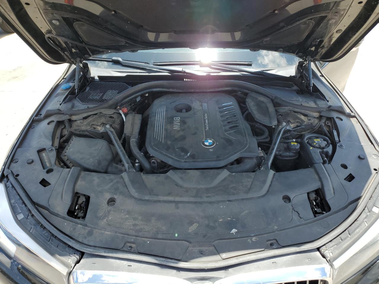 WBA7E2C37HG740890 2017 BMW 740 I