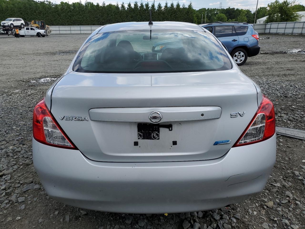 2012 Nissan Versa S vin: 3N1CN7AP1CL945665