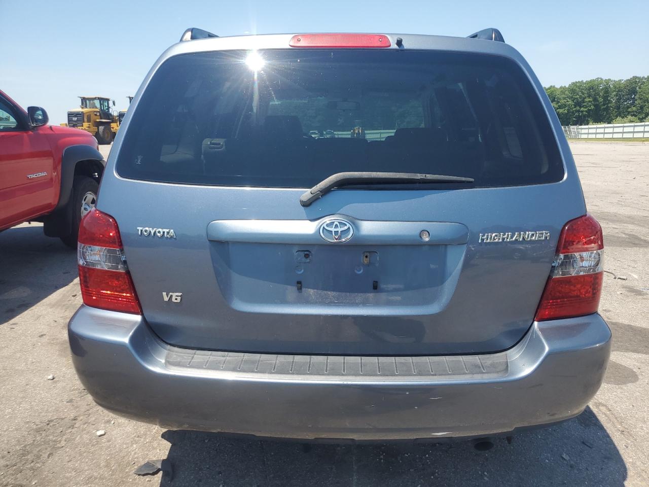 JTEDP21A050069063 2005 Toyota Highlander Limited