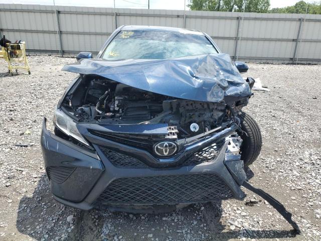 VIN 4T1B11HK4JU626271 2018 Toyota Camry, L no.5