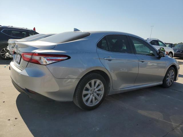 VIN 4T1B11HK9KU217667 2019 Toyota Camry, L no.3