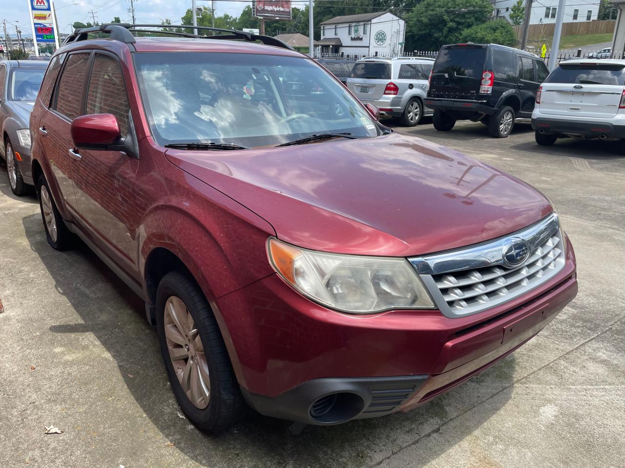 2012 Subaru Forester 2.5X Premium vin: JF2SHADC5CH420436