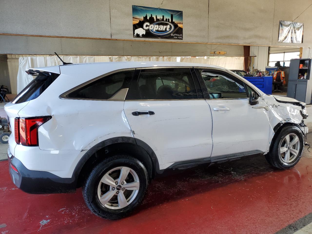 2021 Kia Sorento Lx vin: 5XYRGDLC3MG006830