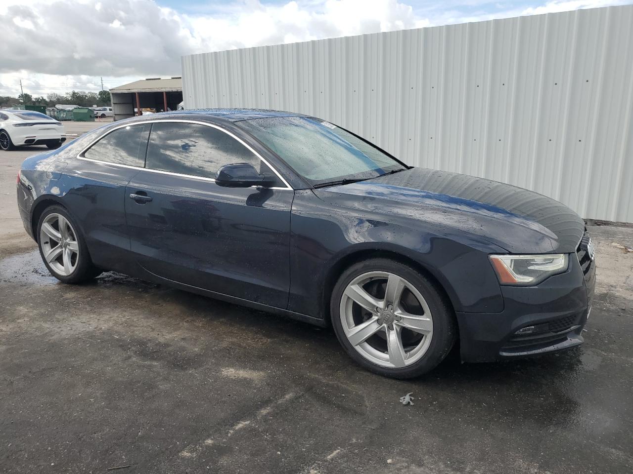 WAUCFAFR1FA044628 2015 Audi A5 Premium