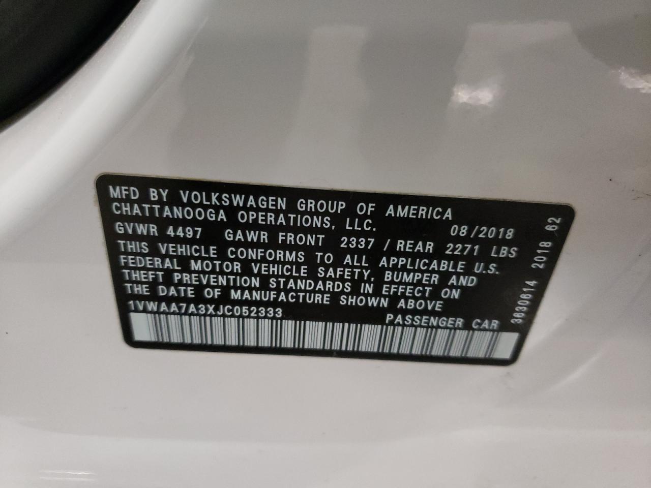 1VWAA7A3XJC052333 2018 Volkswagen Passat S