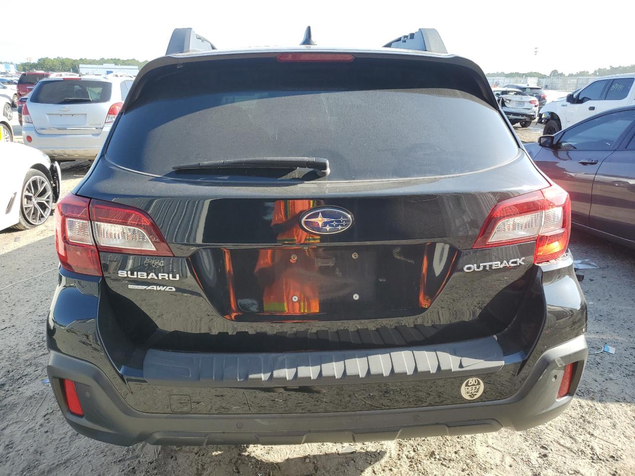 4S4BSANC2J3219971 2018 Subaru Outback 2.5I Limited