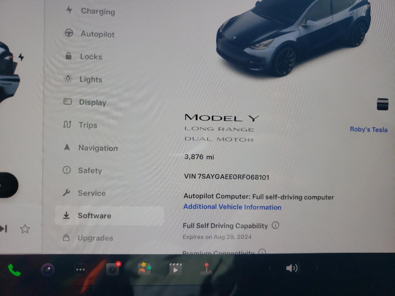 7SAYGAEE0RF068101 2017 Tesla Model Y