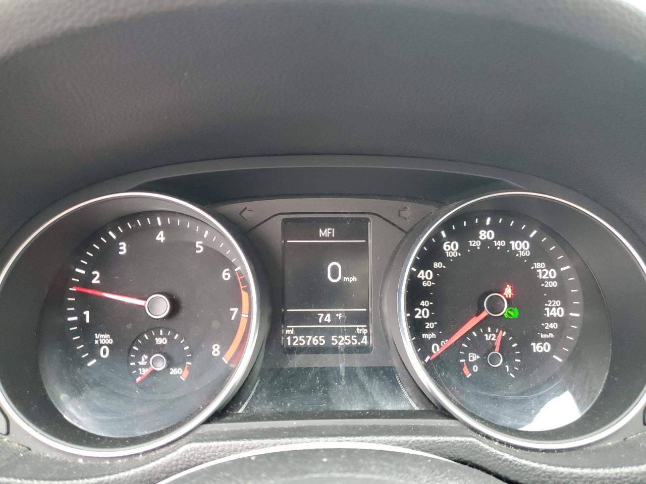 1VWDT7A35HC077609 2017 Volkswagen Passat R-Line