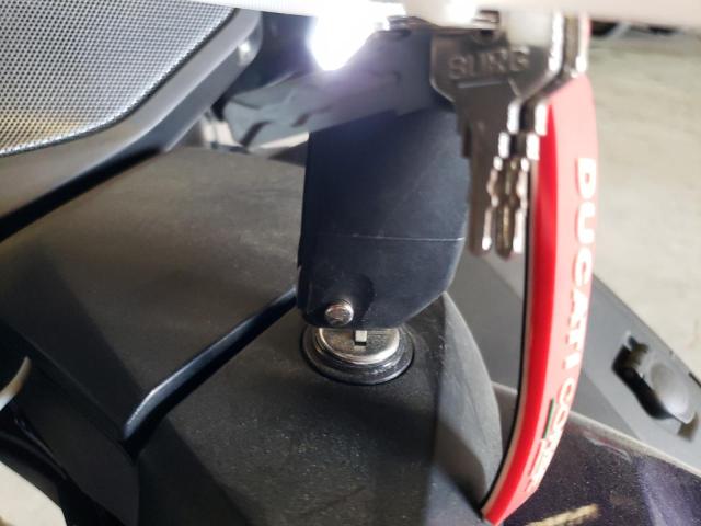 2016 BMW R1200 RT - WB10A1304GZ195943