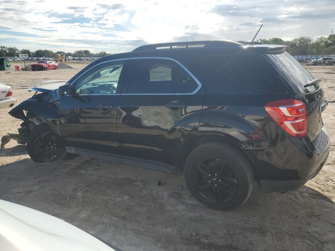 2GNALCEKXH6116680 2017 Chevrolet Equinox Lt