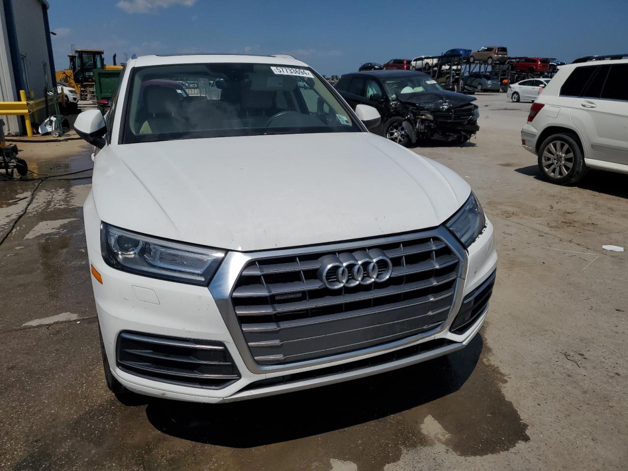 WA1ANAFYXJ2064121 2018 Audi Q5 Premium