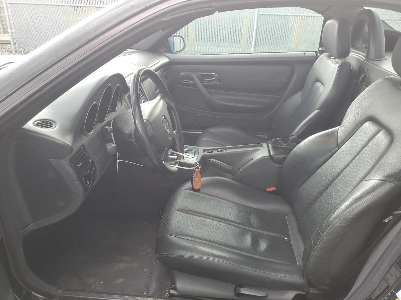 WDB1704471F155045 1999 Mercedes-Benz Slk230