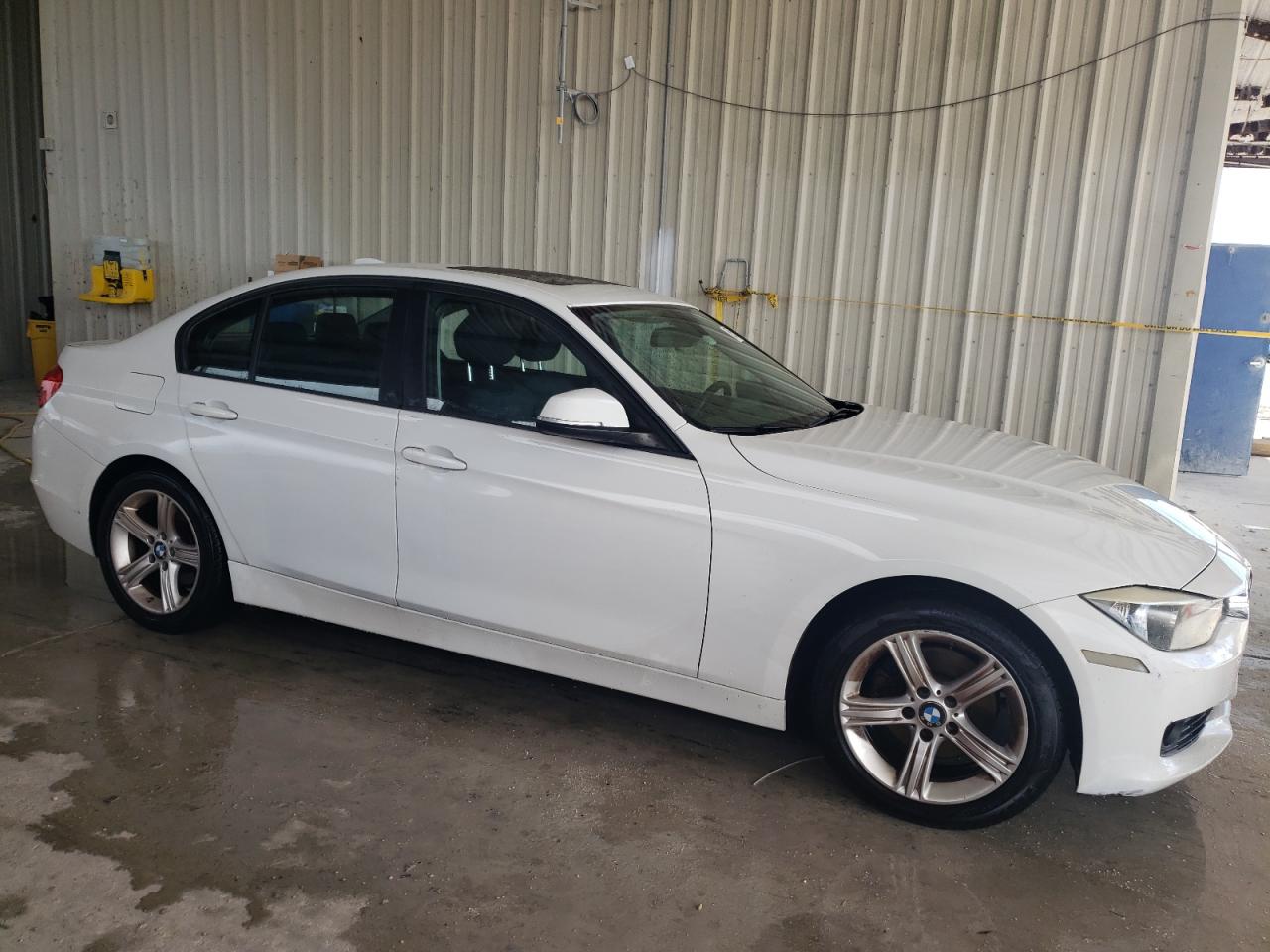 2013 BMW 328 I vin: WBA3A5C54DF359740