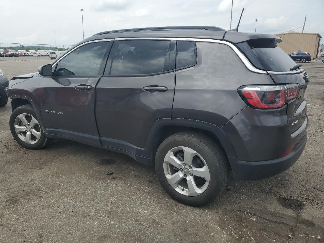 2020 Jeep Compass Latitude vin: 3C4NJDBB8LT116272