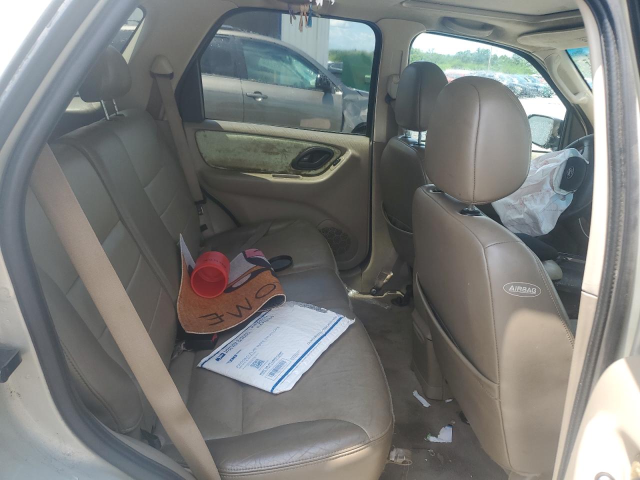 1FMCU94184KB53305 2004 Ford Escape Limited