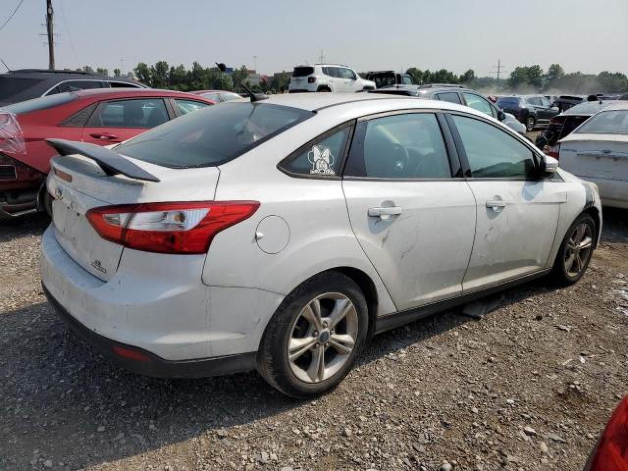 2014 Ford Focus Se vin: 1FADP3F25EL299049