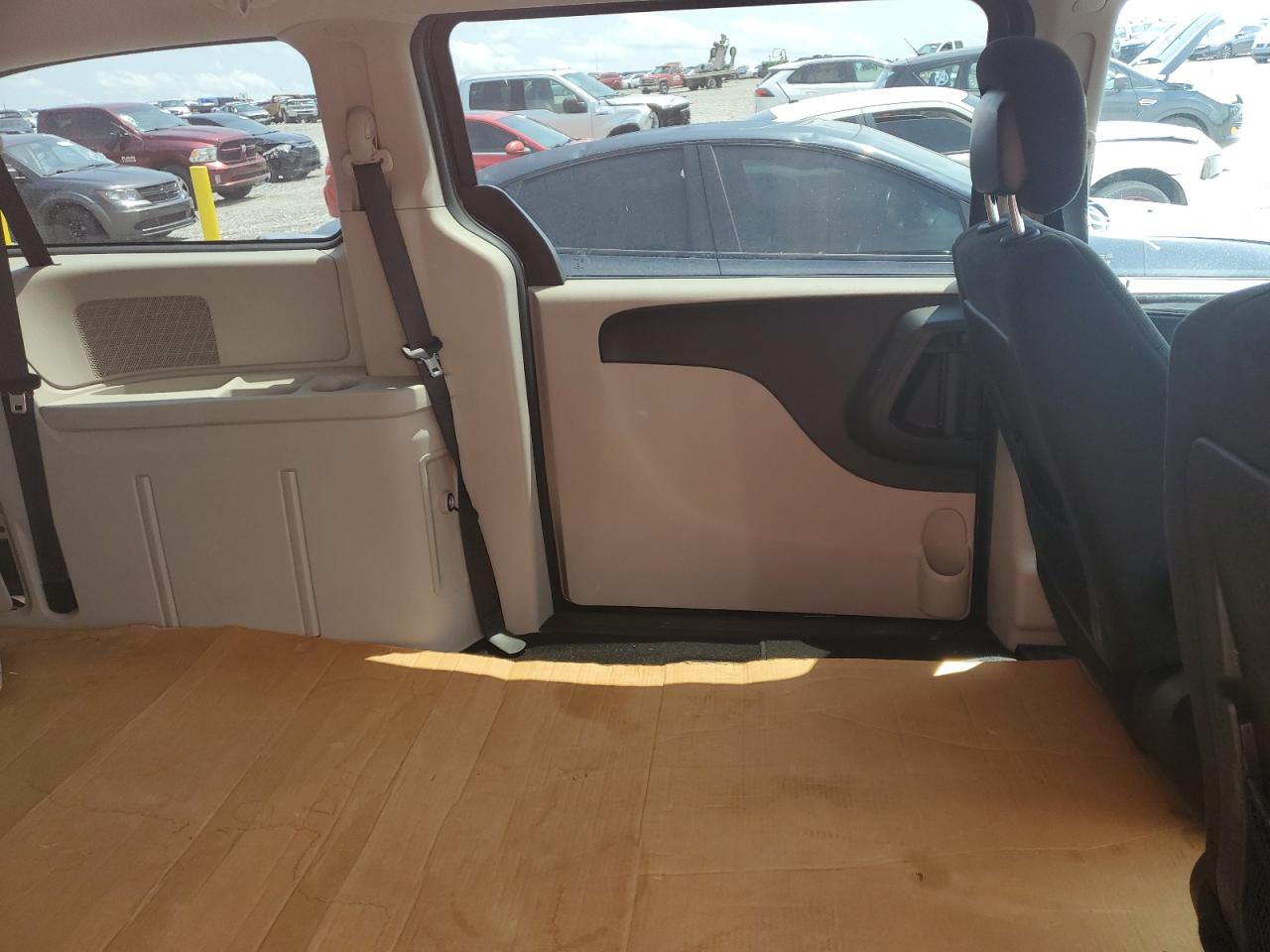 2C4RDGBG2DR601971 2013 Dodge Grand Caravan Se