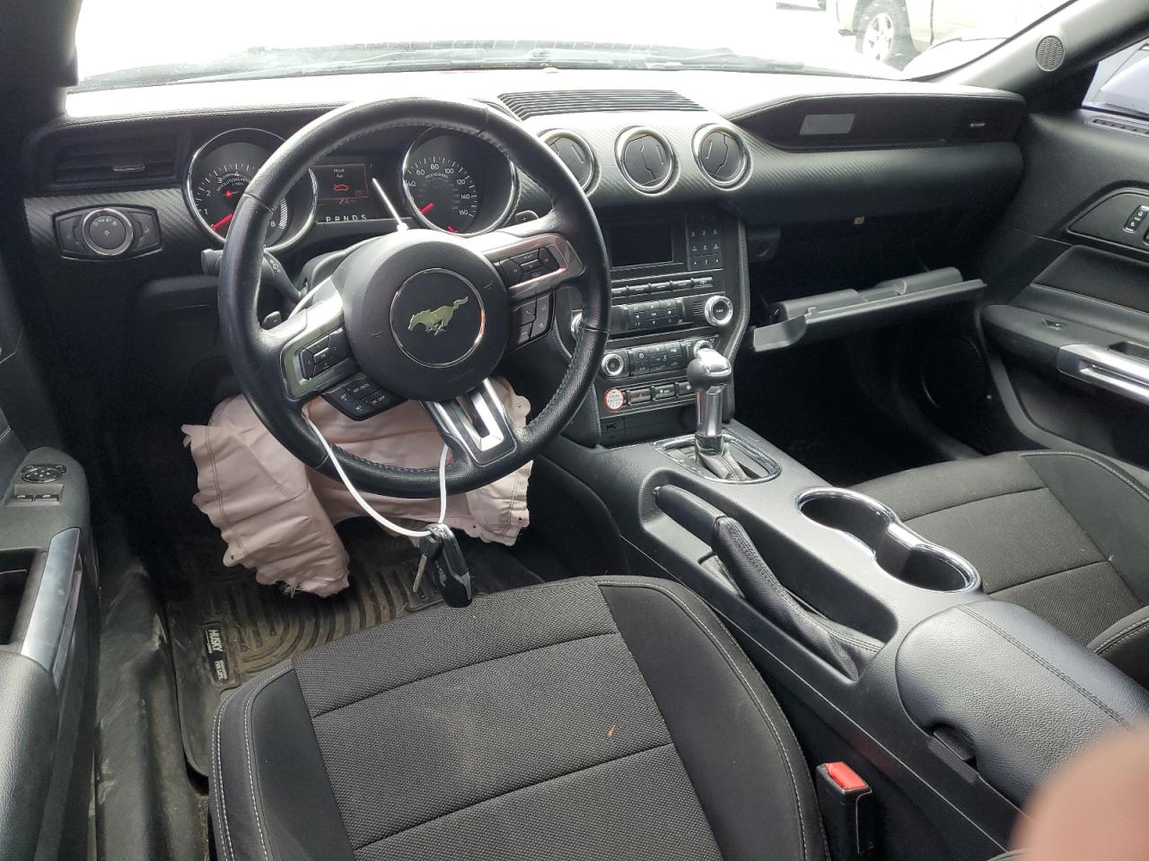 1FA6P8AMXG5279868 2016 Ford Mustang