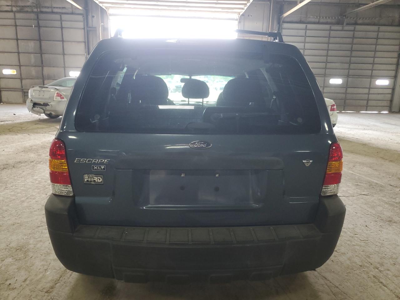1FMCU93185KD41549 2005 Ford Escape Xlt