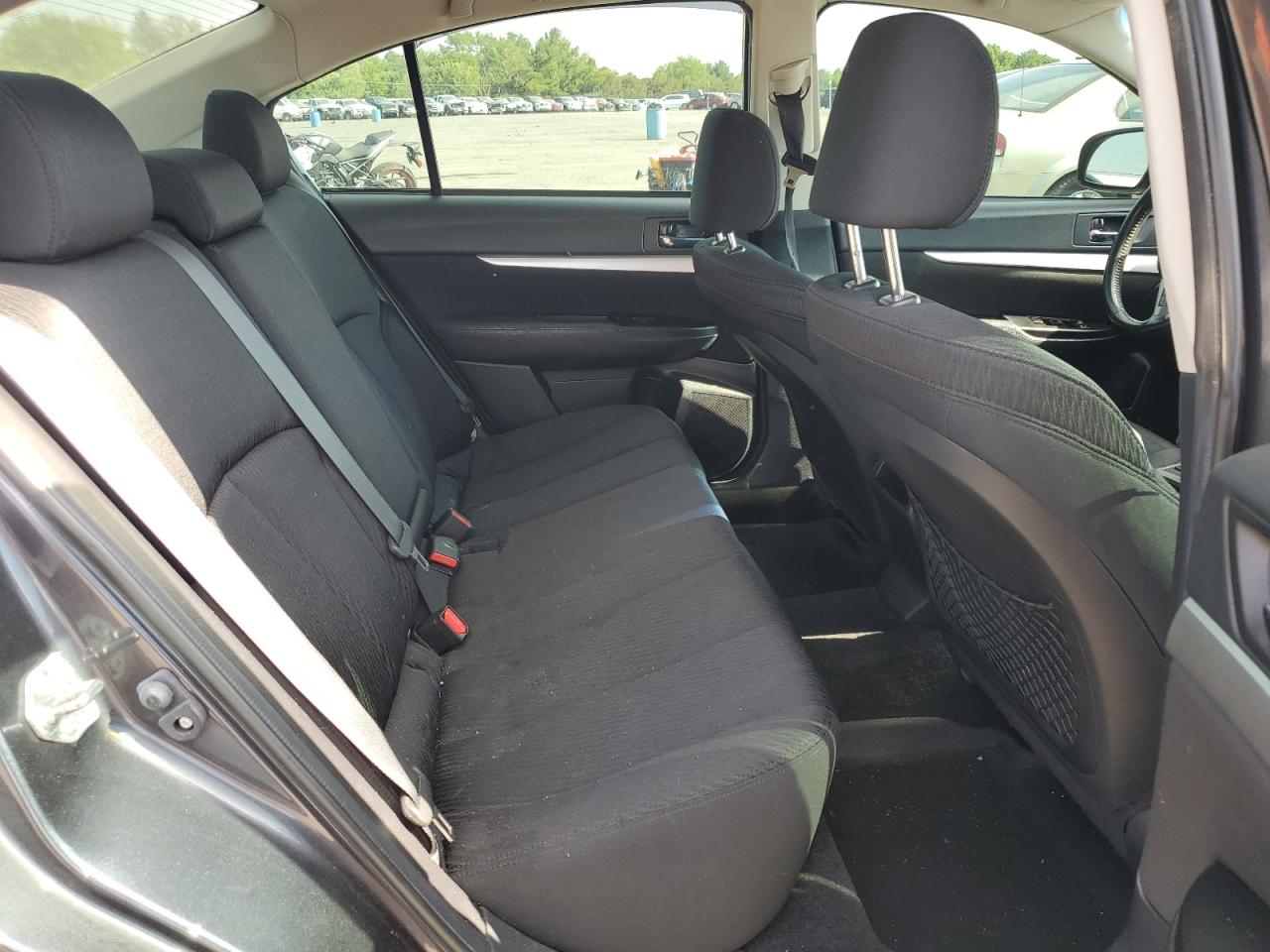 4S3BMBC60B3245262 2011 Subaru Legacy 2.5I Premium