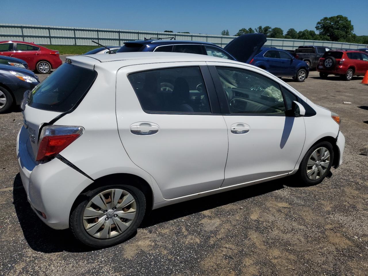 JTDKTUD36DD553861 2013 Toyota Yaris