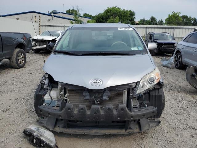 2013 Toyota Sienna Xle VIN: 5TDYK3DC3DS362149 Lot: 59428534