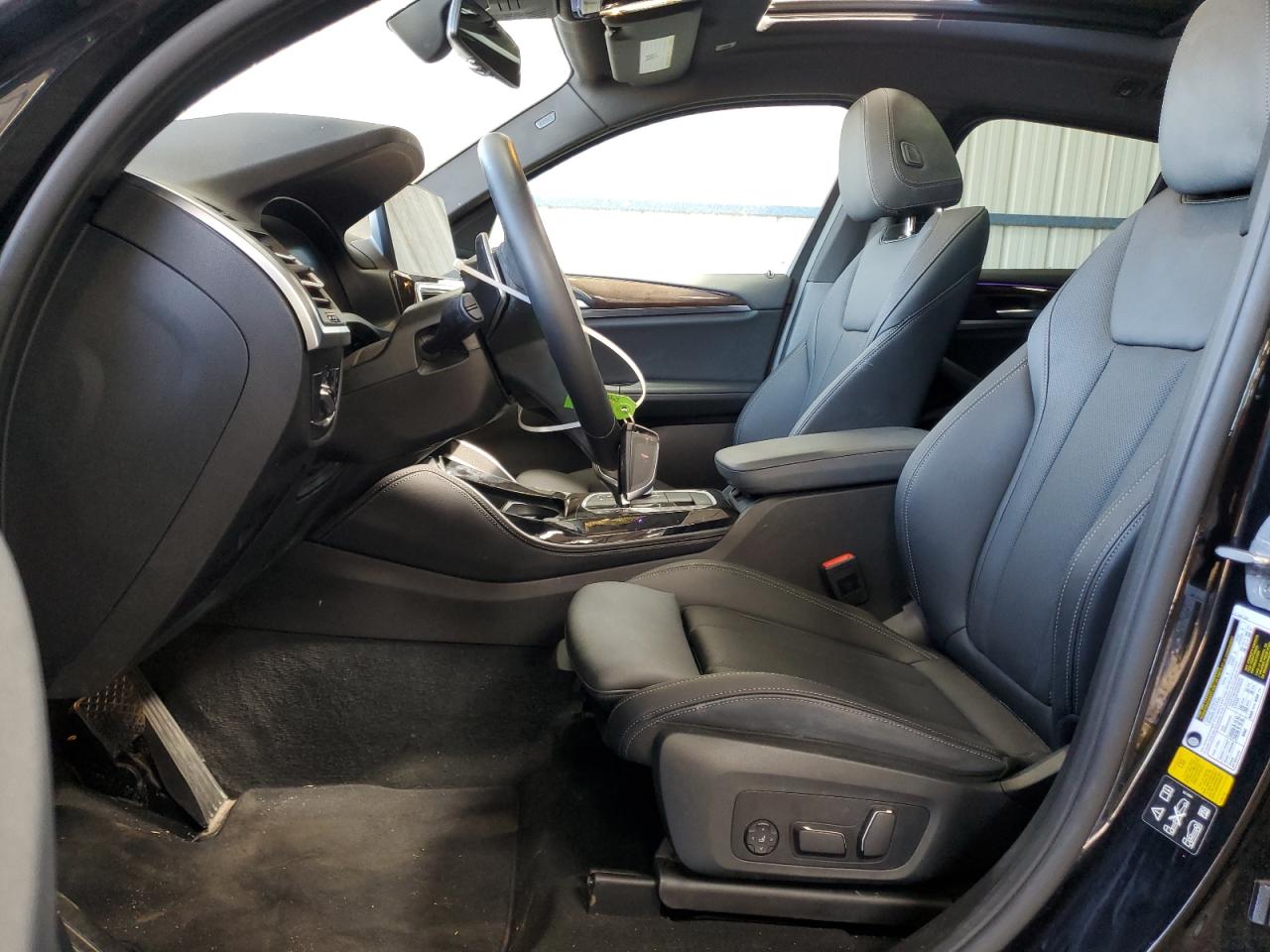 5UX33DT08R9V03581 2024 BMW X4 xDrive30I