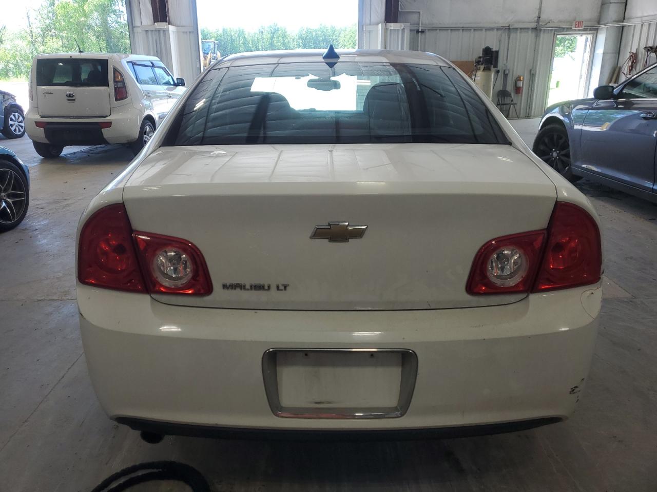 1G1ZD5EU9CF348748 2012 Chevrolet Malibu 2Lt