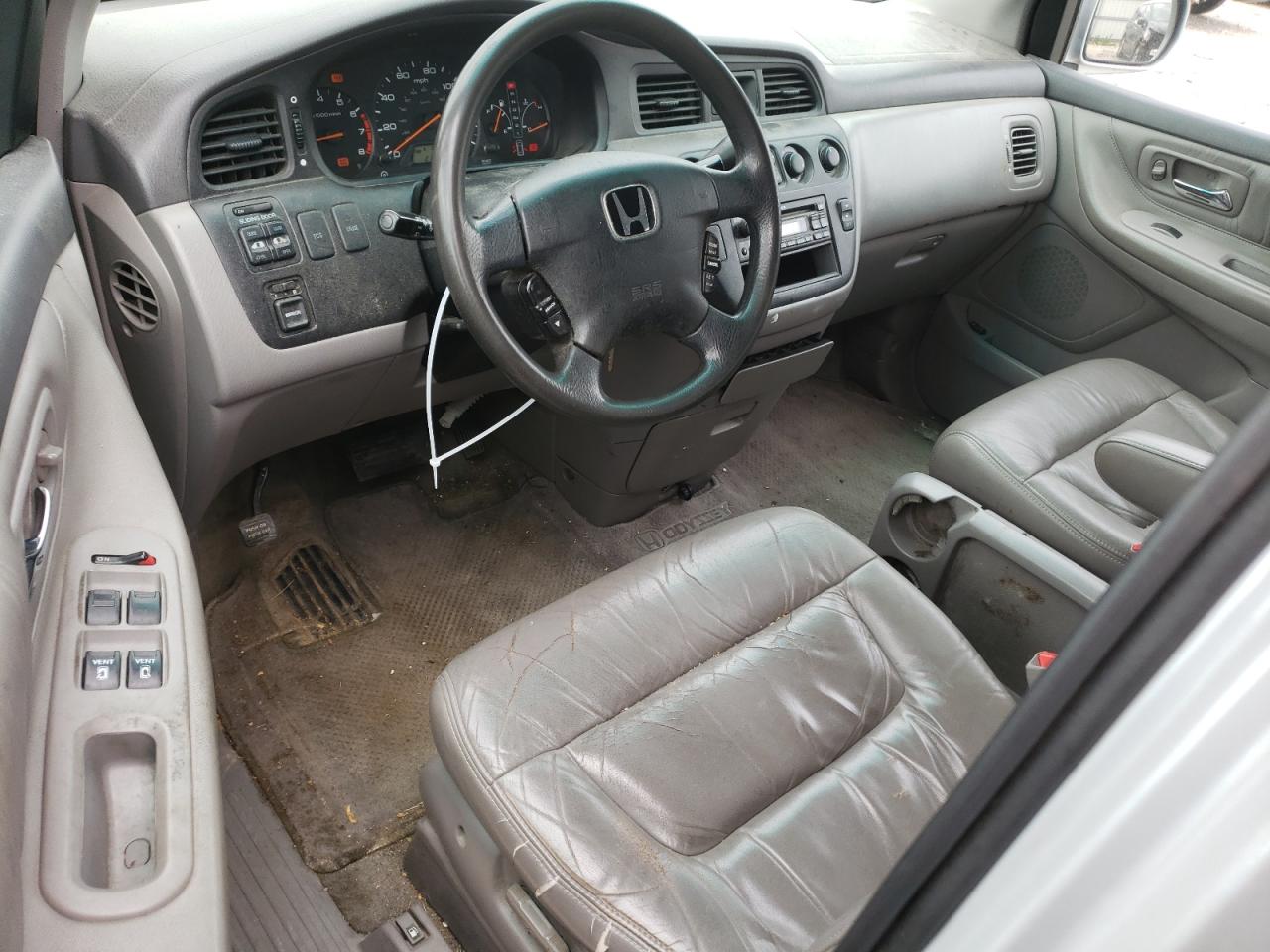 5FNRL18912B053821 2002 Honda Odyssey Exl