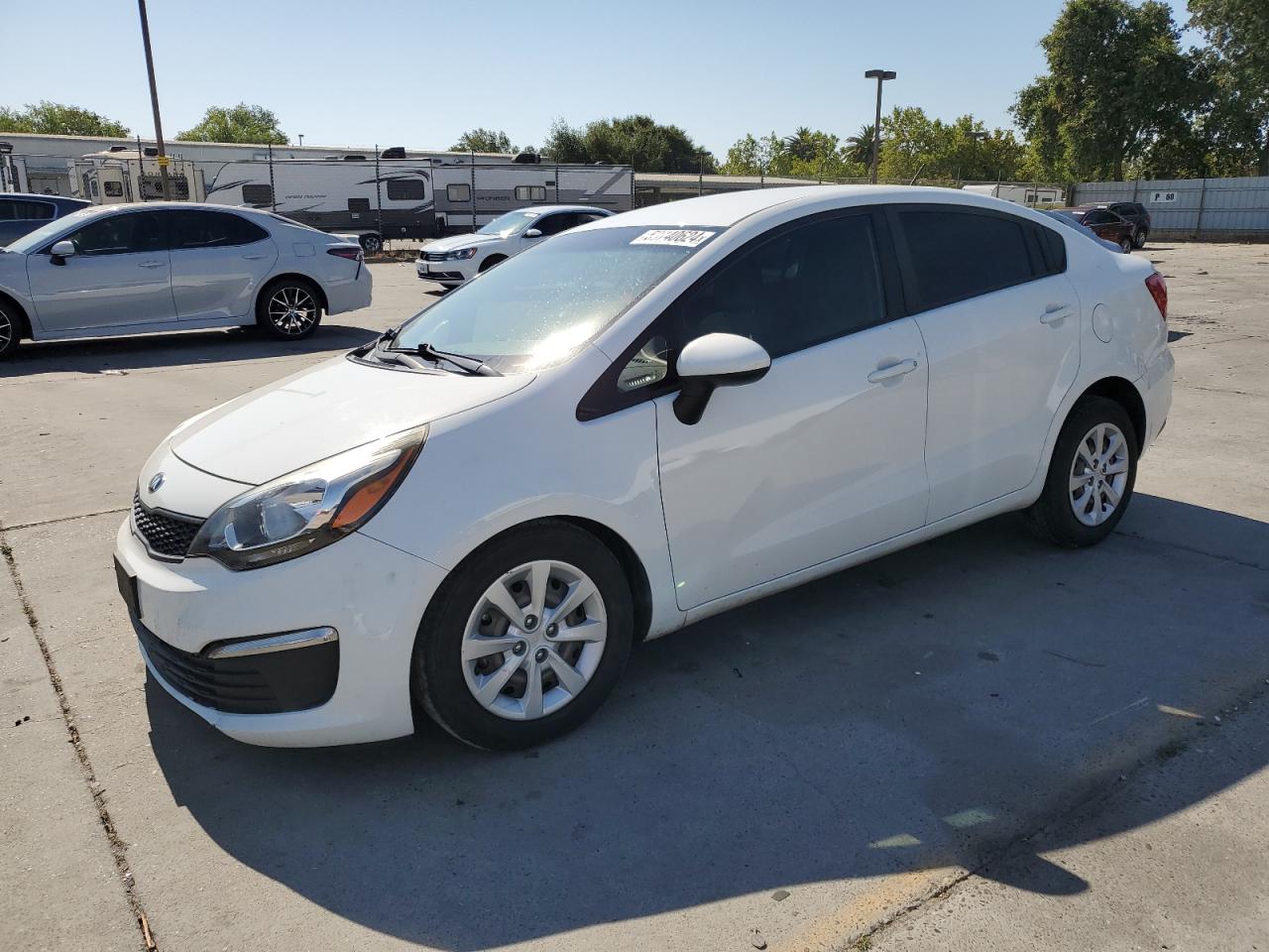 KNADM4A31H6028921 2017 Kia Rio Lx