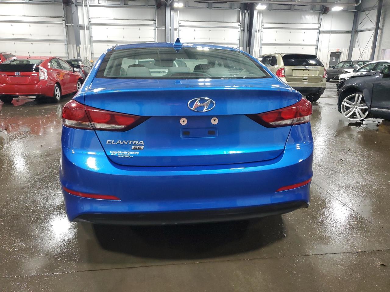 2017 Hyundai Elantra Se vin: KMHD74LFXHU111417