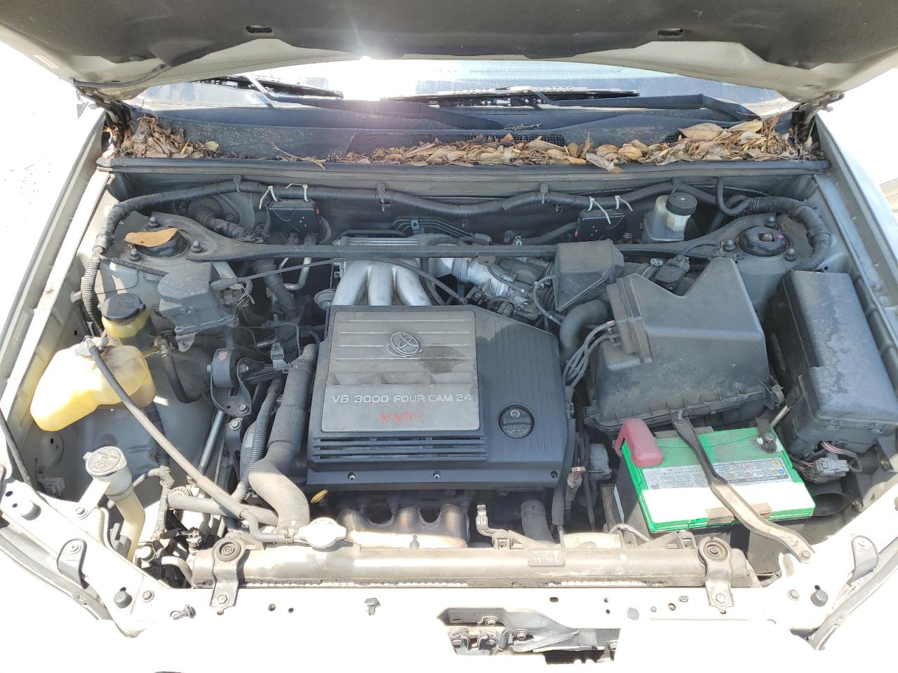 JTEGF21A110004751 2001 Toyota Highlander